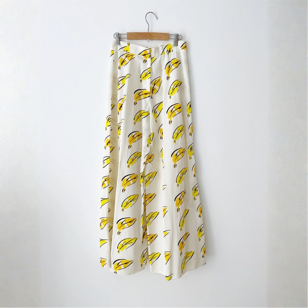 🍌 Yellow Leaf Print Wide-Leg Pants